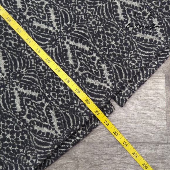 Talbots Petite Lined Mini Skirt Size 6P - Picture 4 of 5